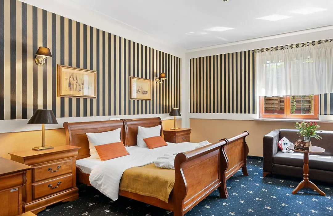 Hotel Diament Bella Notte Katowice - Chorzow-1